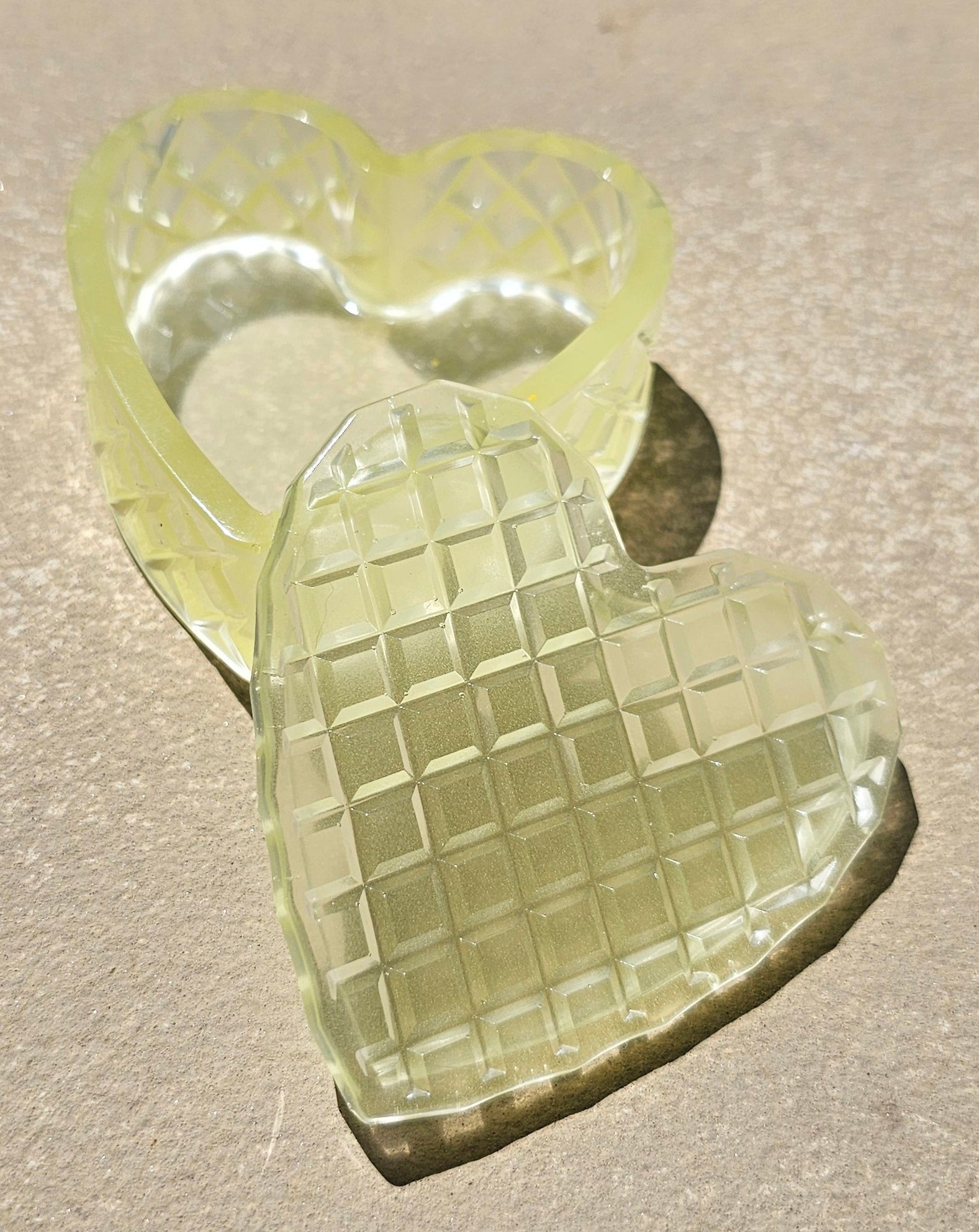 Epoxy Resin Waffle Heart Box-Color Choice