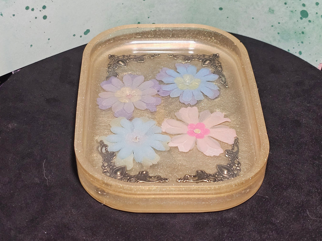 Epoxy Resin Medium Tray-Gold with flowers