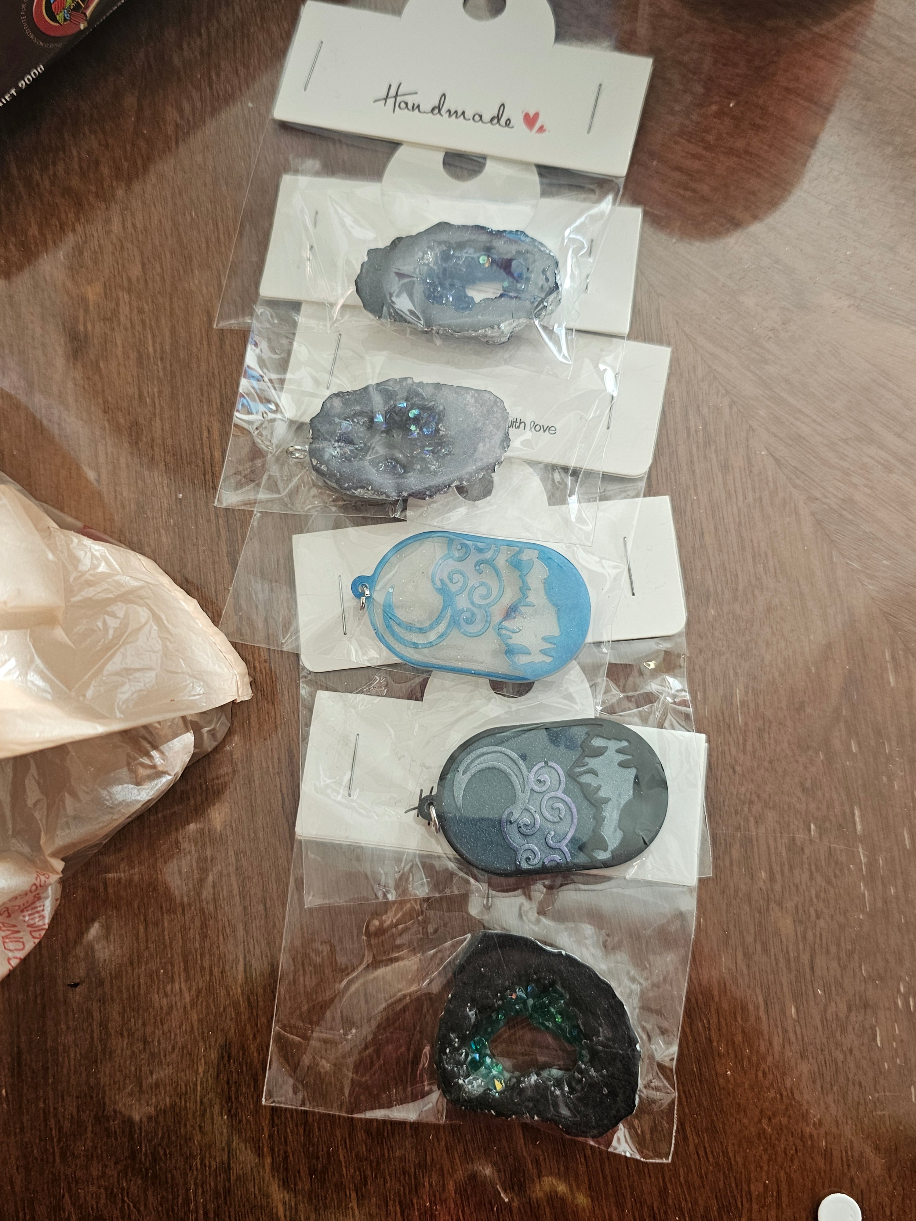 Epoxy Resin Pendant Lot